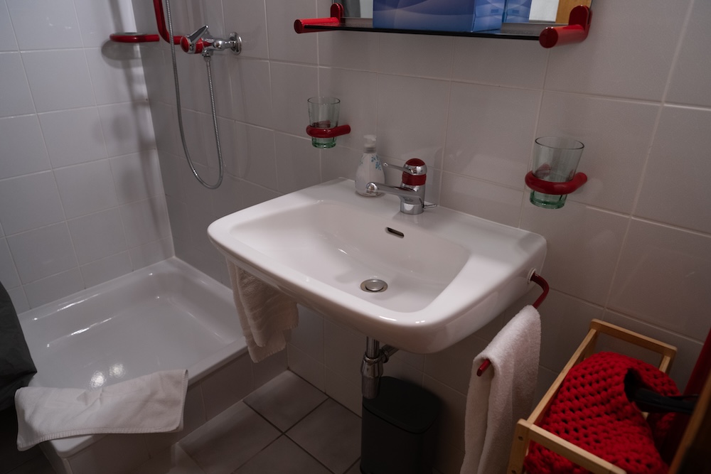 Le Vieux Valais & Aftersky