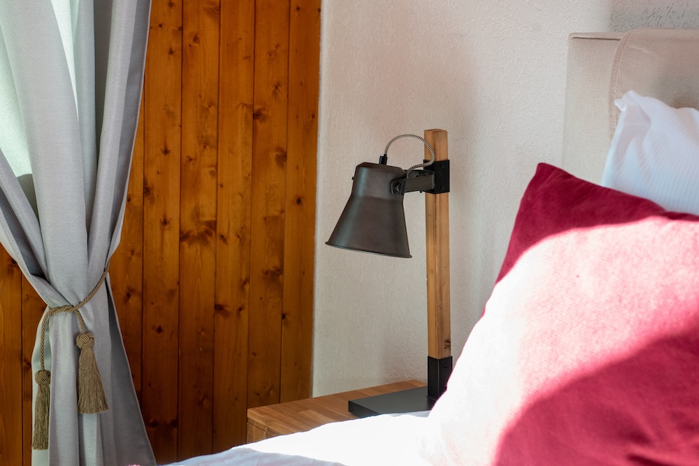 Le Vieux Valais & Aftersky